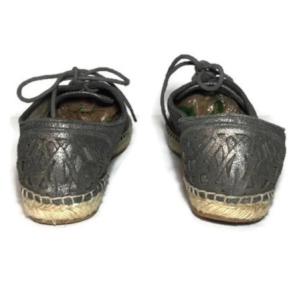 Vince Camuto Metallic Cutout Espadrille Sn…